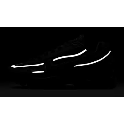 The Worksout x Nike Air Max 95 Olive HQ0263-300 in dark