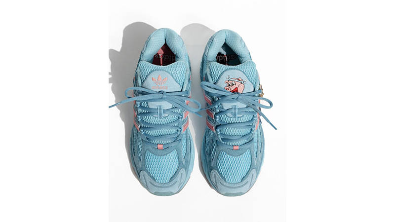 UnheardOf x adidas Adistar Cushion 3 Piggy Runners Blue JS2973 middle