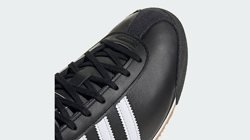 adidas Italia 70s Black Gum JS1324 toe