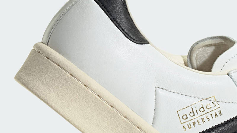 adidas Superstar Vintage White Black Cream White Closeup