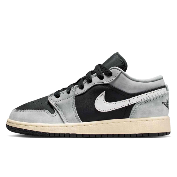 Air Jordan 1 Low SE GS Light Smoke Grey Sail