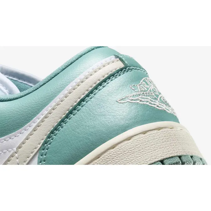Air Jordan 1 Low White Cannon Closeup