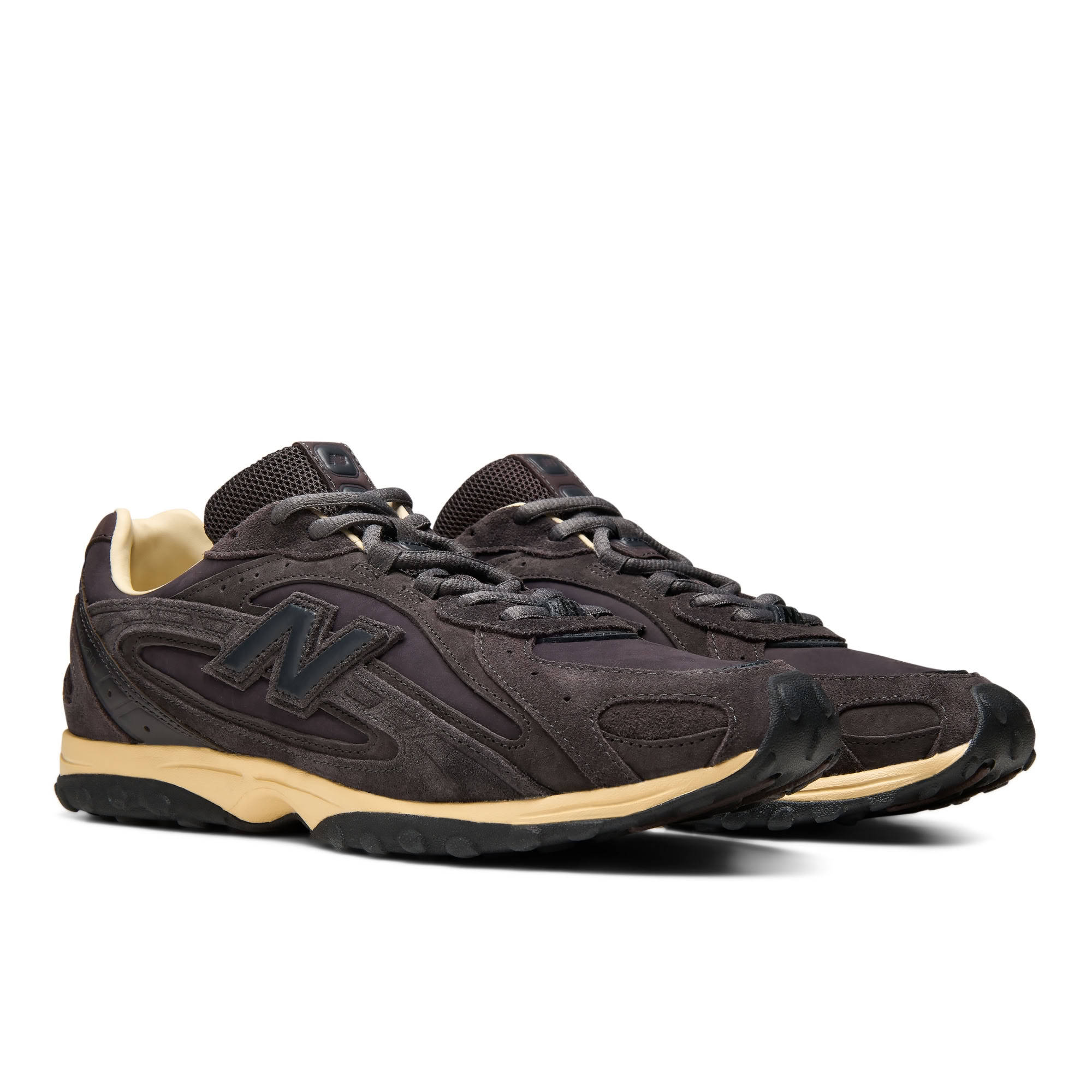 AURALEE x New Balance U204L Brown Pair