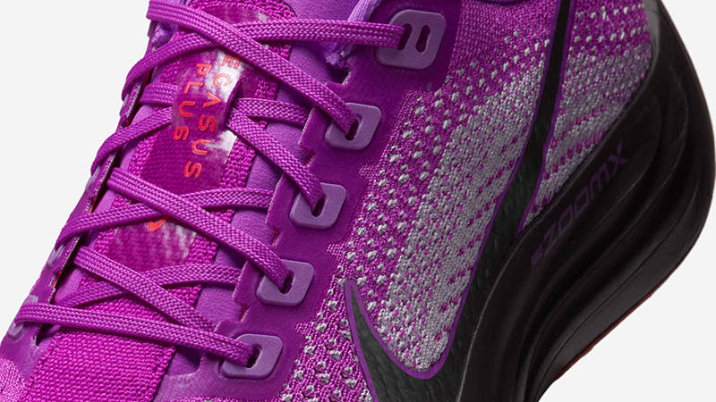 Faith Kipyegon x Nike Pegasus Plus Burgundy Crush IB4197-500 Detail