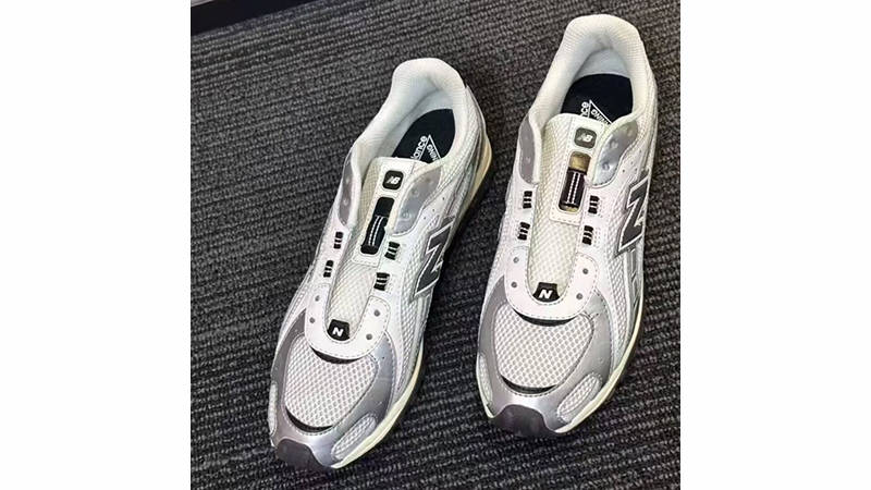 New Balance U204L White Silver
