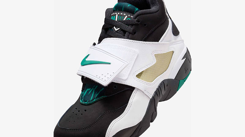 Nike Air Diamond Turf Emerald IB2240-001 side