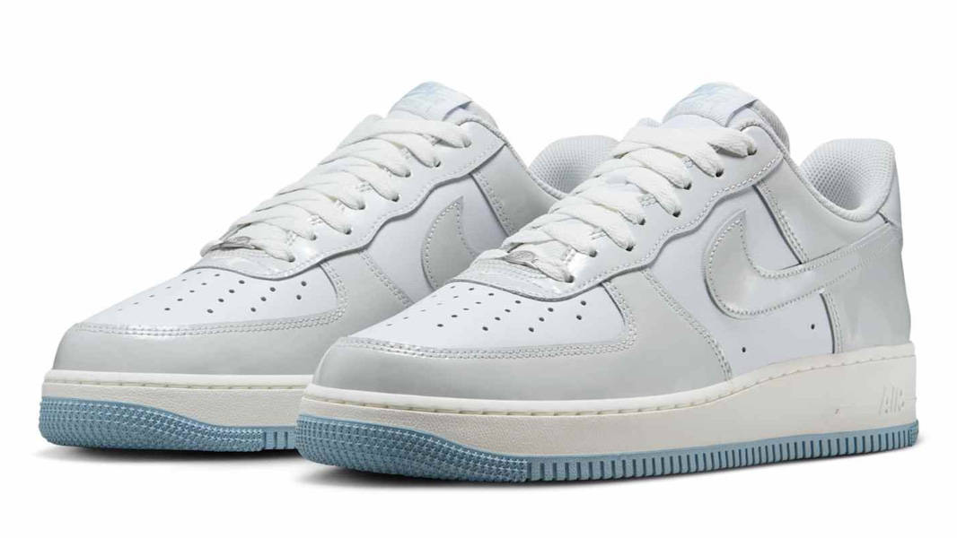 Nike Air Force 1 07 Sail Light Armoury Blue Front