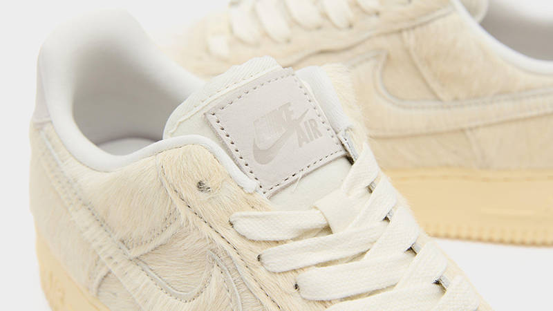 Nike Air Force 1 Low Pony Hair II7398-100 Detail