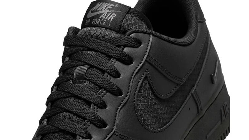 Nike Air Force 1 Low Triple Black Ripstop IH4452-001 tongue