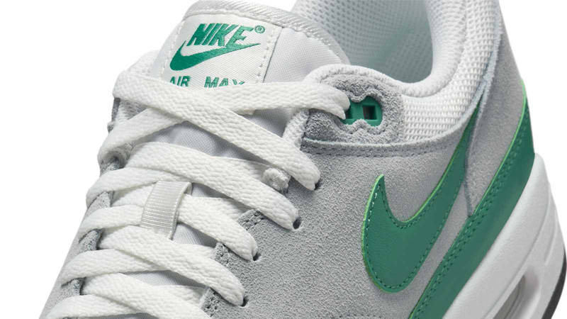 Nike Air Max 1 Evergreen Aura Side