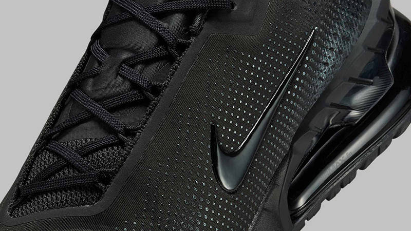 Nike Air Max Phoenix Triple Black FZ5307-004 Detail