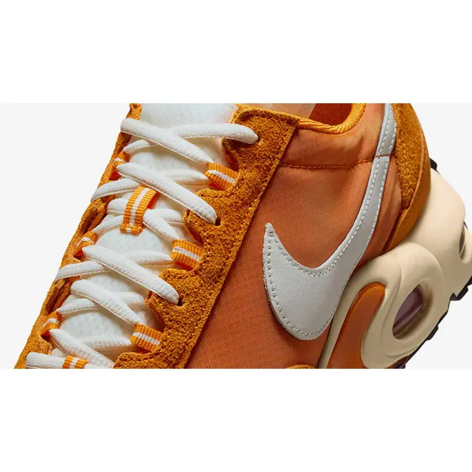 Nike Air Max Waffle Bright Ceramic Sail IB3656-800 Detail