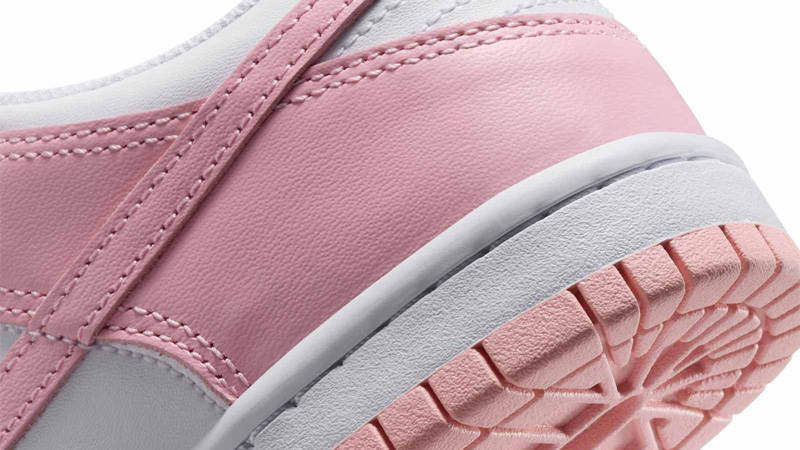 Nike Dunk Low GS Medium Soft Pink Closeup