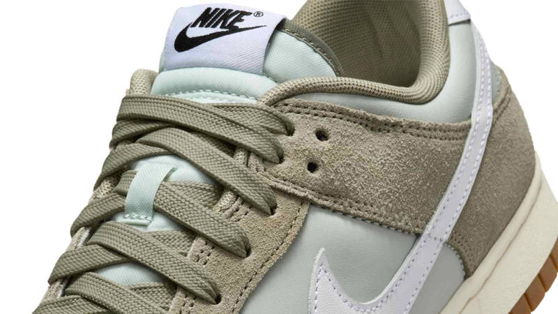 Nike Dunk Low Retro SE Light Silver Sail Side