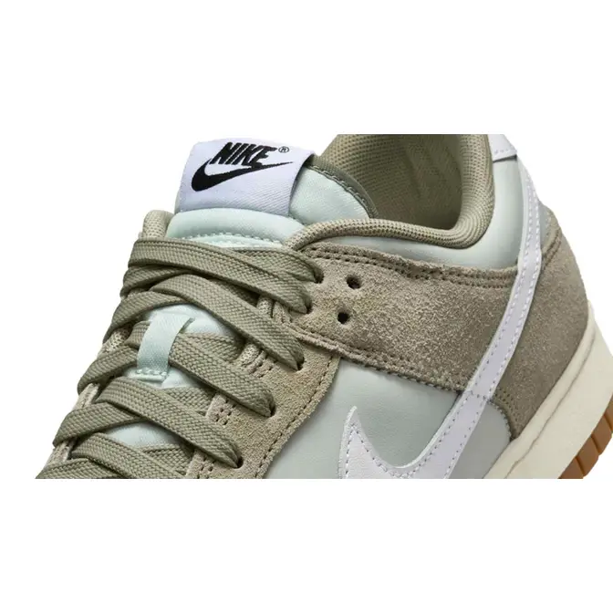 Nike Dunk Low Retro SE Light Silver Sail Side