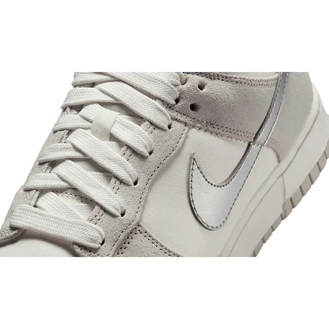 Nike Dunk Low Silver Swoosh Light Bone II7651-133 Detail