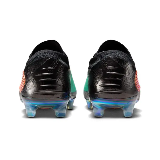 Nike Phantom 6 Low Elite FG Chrome Black Back