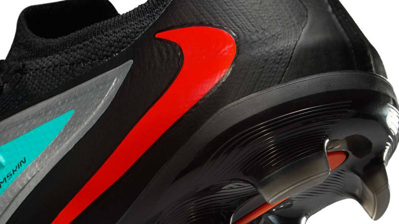 Nike Phantom 6 Pro LE MG GS Chrome Black Closeup