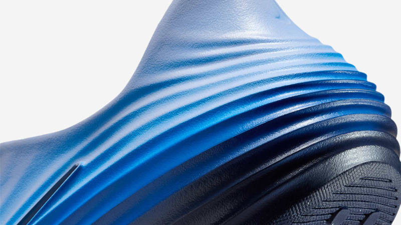 Nike ReactX Rejuven8 Midnight Navy Comet Blue Closeup