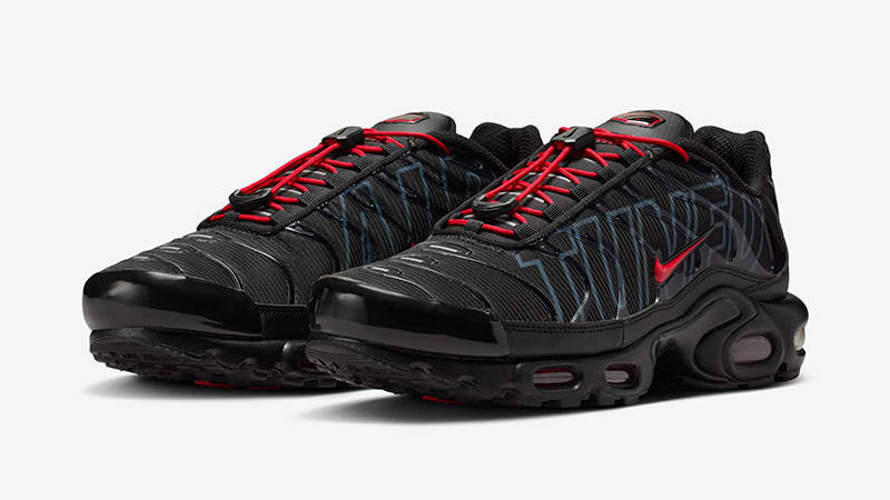 Nike TN Air Max Plus Tuned Air Black Red IH4459-001 front