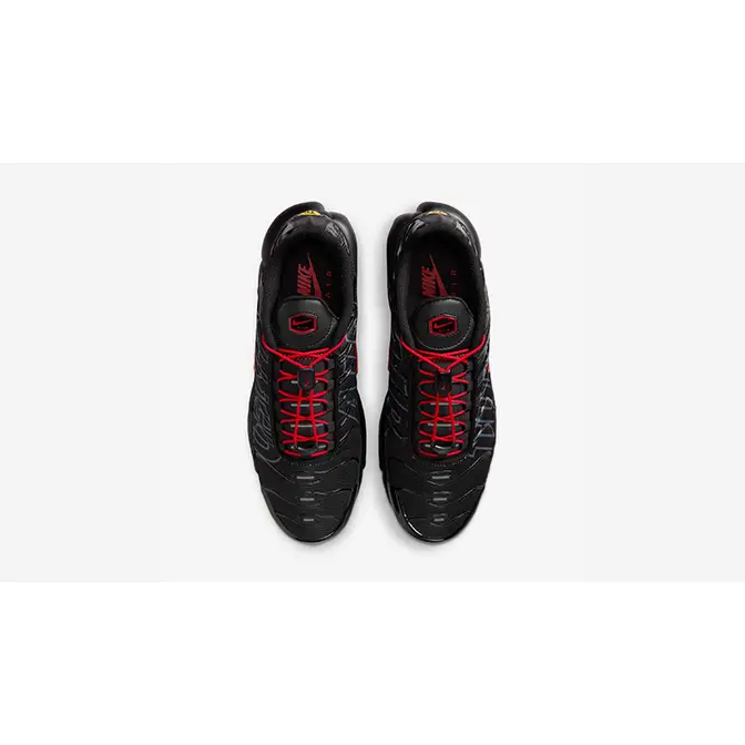 Nike TN Air Max Plus Tuned Air Black Red IH4459-001 middle