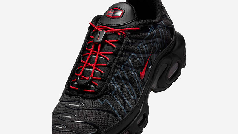 Nike TN Air Max Plus Tuned Air Black Red IH4459-001 tongue