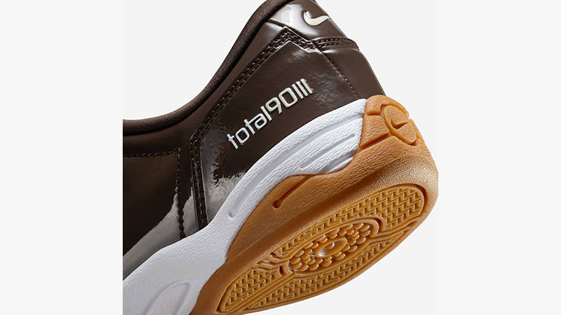 Nike Total 90 III Baroque Brown IB5666-202 heel