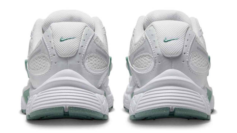 Nike V5 RNR Summit White Cannon Back