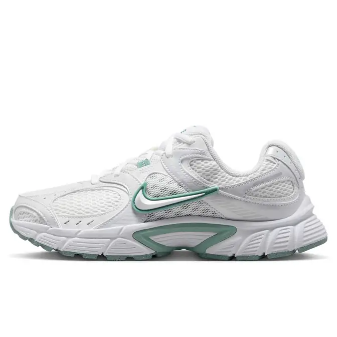 Nike V5 RNR Summit White Cannon