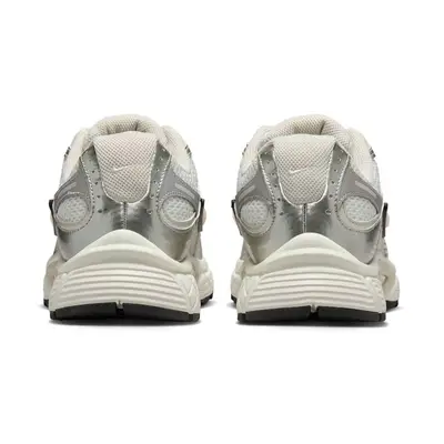 Nike V5 RNR Summit White Sail Back