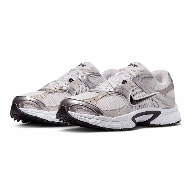 Nike V5 RNR Vast Grey College Grey HJ5228-104 Side