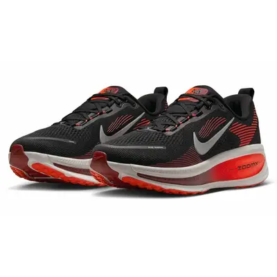Nike Vomero 18 Black Bright Crimson Front