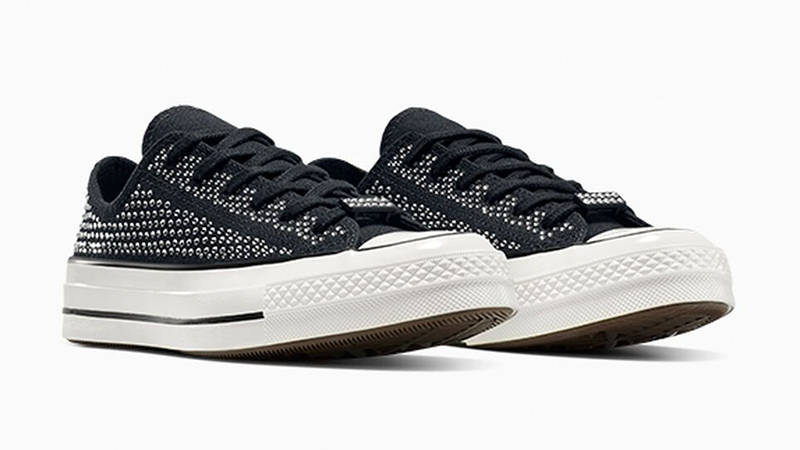 Swarovski x Converse Chuck 70 Low Black A16171C front