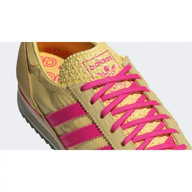 adidas SL 72 OG Almost Yellow Shock Pink Closeup