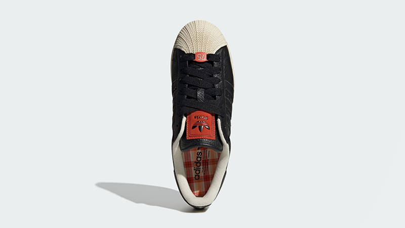 adidas gazelle silver green womens adidas Skateboarding x ARROW & BEAST Superstar ADV Navy JS2594 Paris
