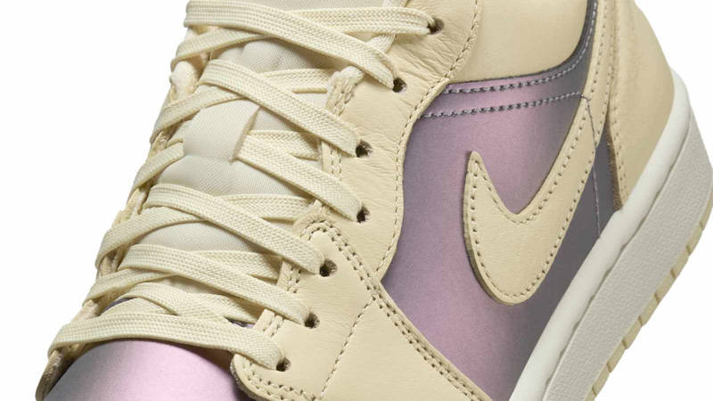 Air Jordan 1 Low SE Muslin Royal Tint Side