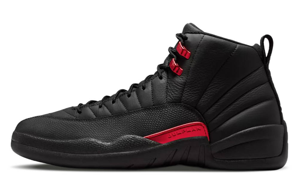Air Jordan 12 Bloodline