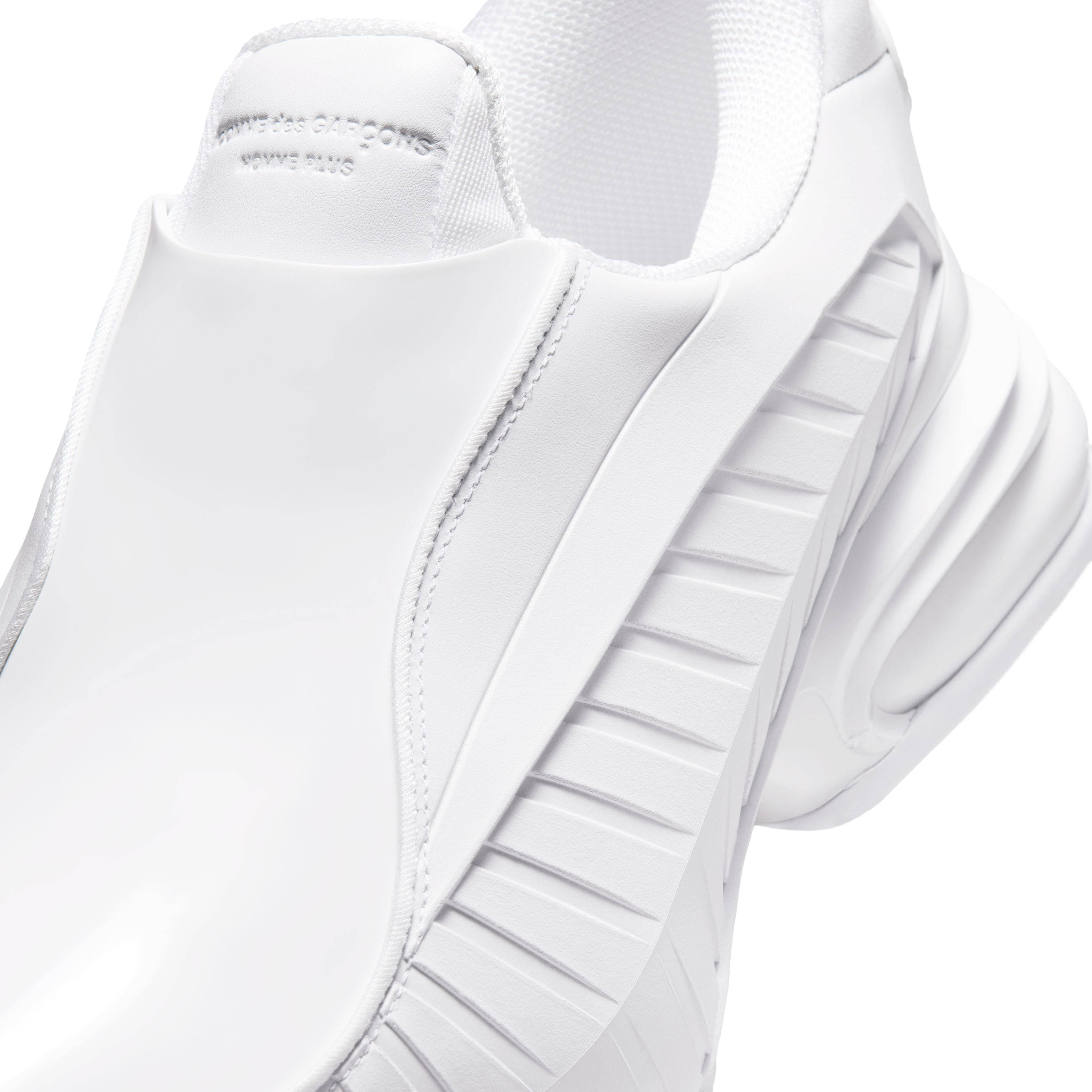 Comme des Garçons HOMME Plus x Nike Air Max Dolce White tongue