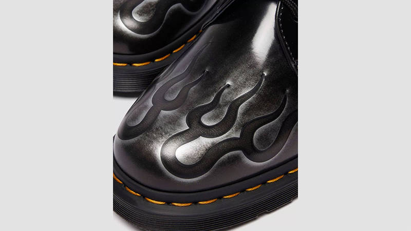 Dr Martens 1461 Inferno Lace-Up Black 41765020 toe