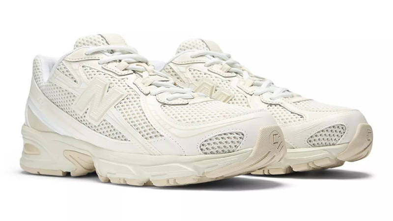 New Balance 740 Bisque front