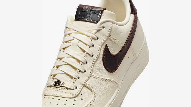 Nike Air Force 1 Low Soft Pearl IH7332-001 side