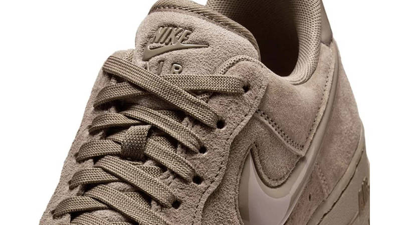 Nike Air Force 1 Mink Brown HV4406-200 tongue