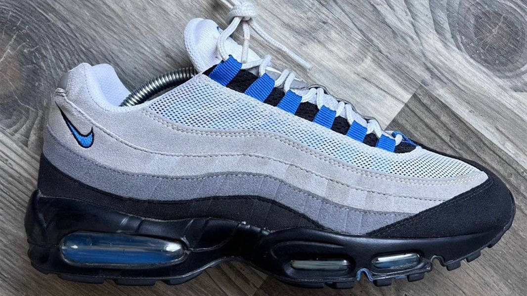 nike air max blue galaxy