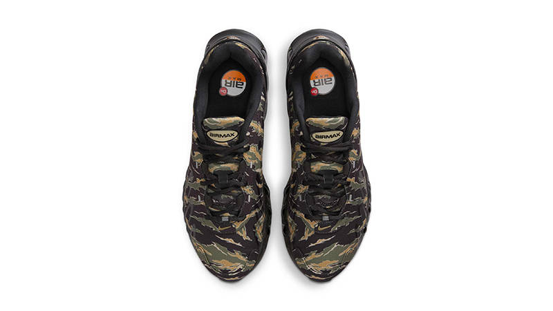 Nike Air Max Dn8 Camo Black middle