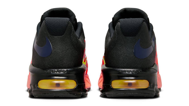 Nike Air Max Fire Hyper Blackened Back
