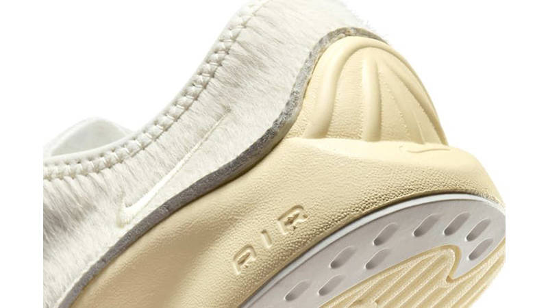 Nike Air Superfly Pony Hair Sail Muslin HQ9148-100 heel