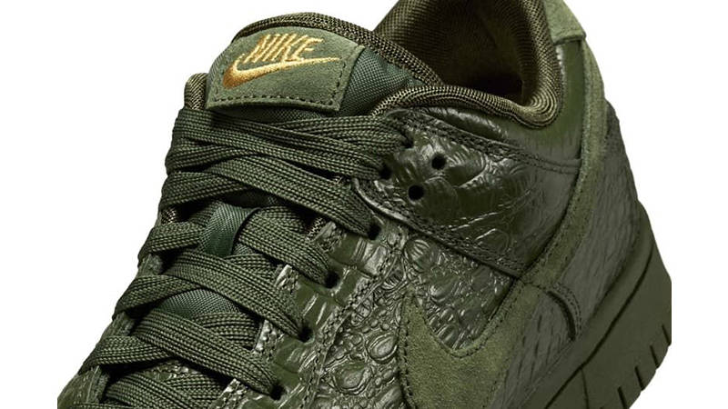 Nike Dunk Low Crocodile Green HV4388-300 tongue