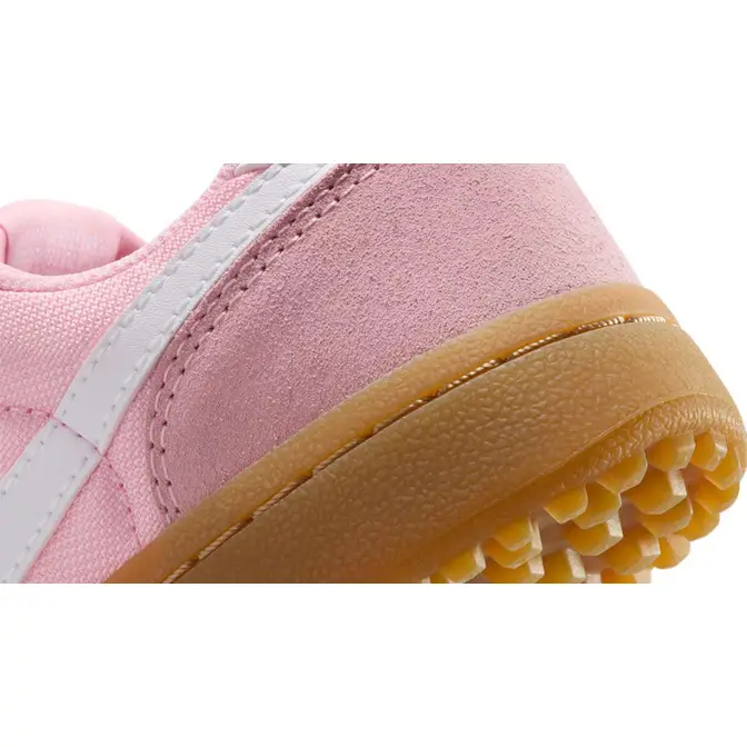 Nike Field General GS Medium Soft Pink Closeup