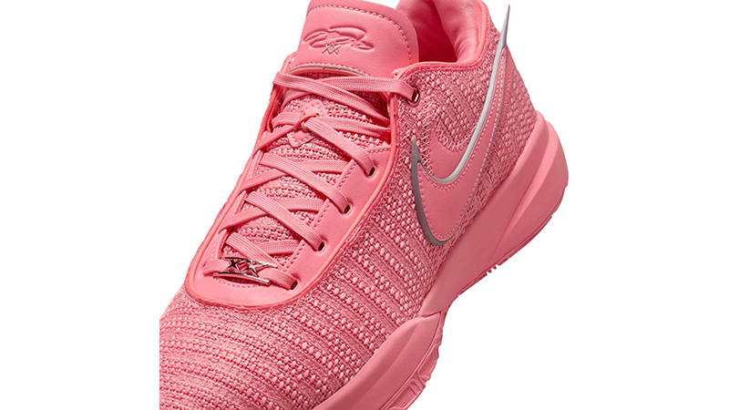 nike zoom live 2 pink