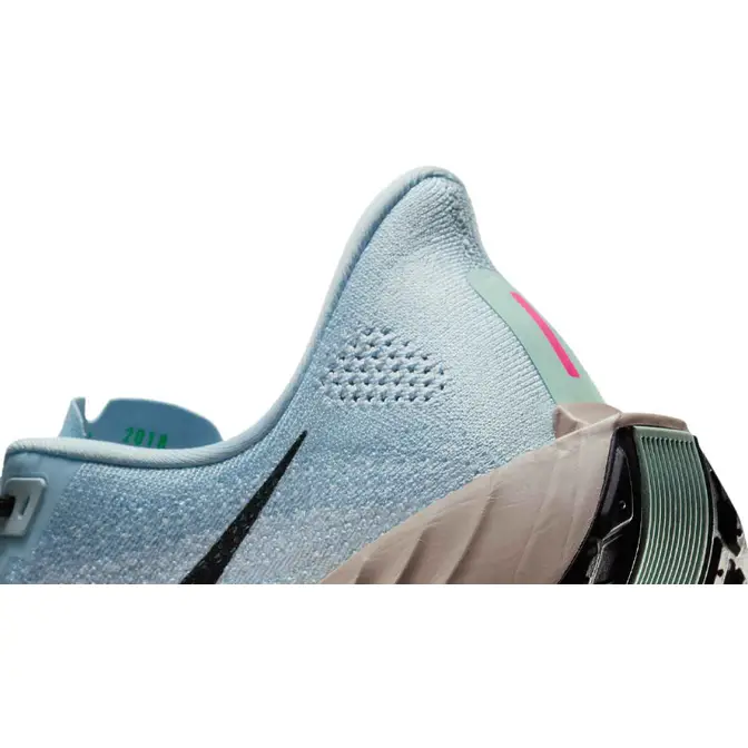 Nike Pegasus Plus Glacier Blue Black Closeup